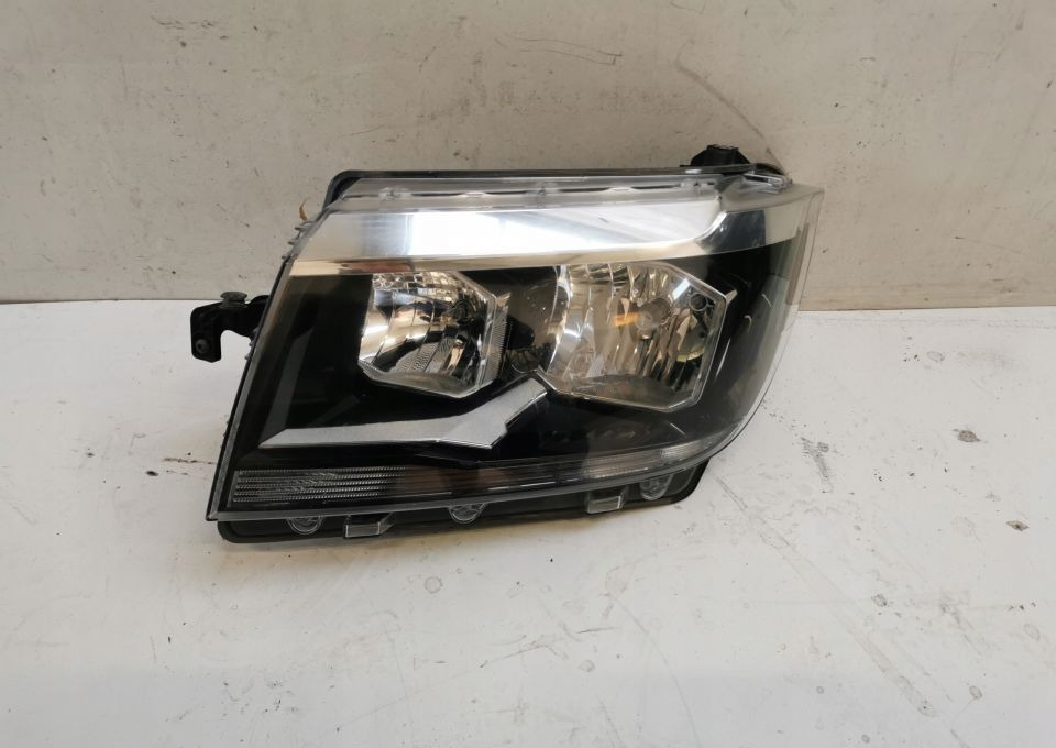 LAMPA MAN TGE VW CRAFTER ORYGINAŁ LEWA - Faro delantero para Furgoneta: foto 1 LAMPA MAN TGE VW CRAFTER ORYGINAŁ LEWA - Faro delantero para Furgoneta: foto 1