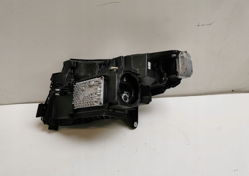 LAMPA MERCEDES EQC A 2939061201 PRAWA ORYGINAŁ - Faro delantero: foto 3 LAMPA MERCEDES EQC A 2939061201 PRAWA ORYGINAŁ - Faro delantero: foto 3