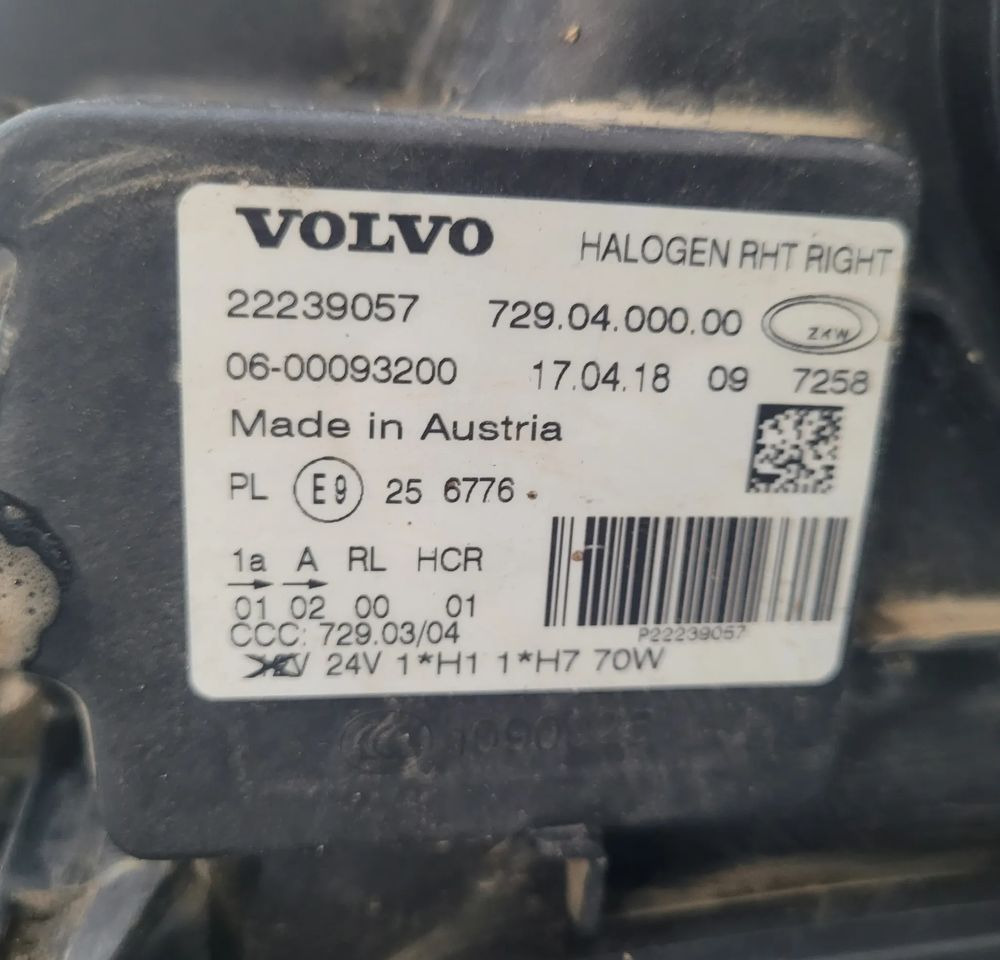 LAMPA VOLVO FMX RH ORYGINAŁ 22239057 CHWALIM116 - Luz/ Iluminación para Camión: foto 5 LAMPA VOLVO FMX RH ORYGINAŁ 22239057 CHWALIM116 - Luz/ Iluminación para Camión: foto 5