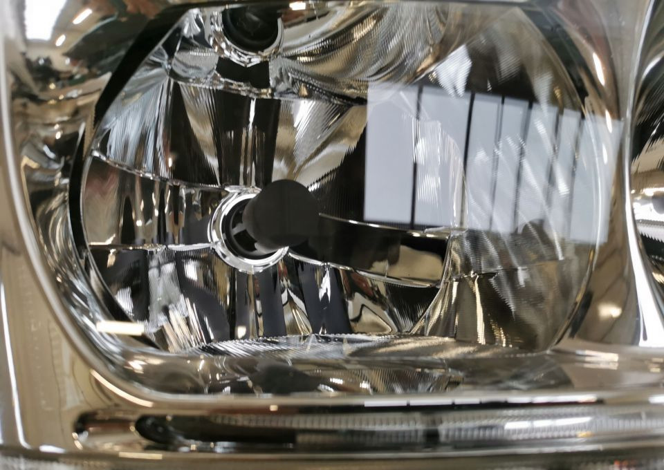 LAMPA XENON MAN TGX TGS RH.ORYGINAŁ LIFT MOCNY LED - Faro delantero: foto 2 LAMPA XENON MAN TGX TGS RH.ORYGINAŁ LIFT MOCNY LED - Faro delantero: foto 2
