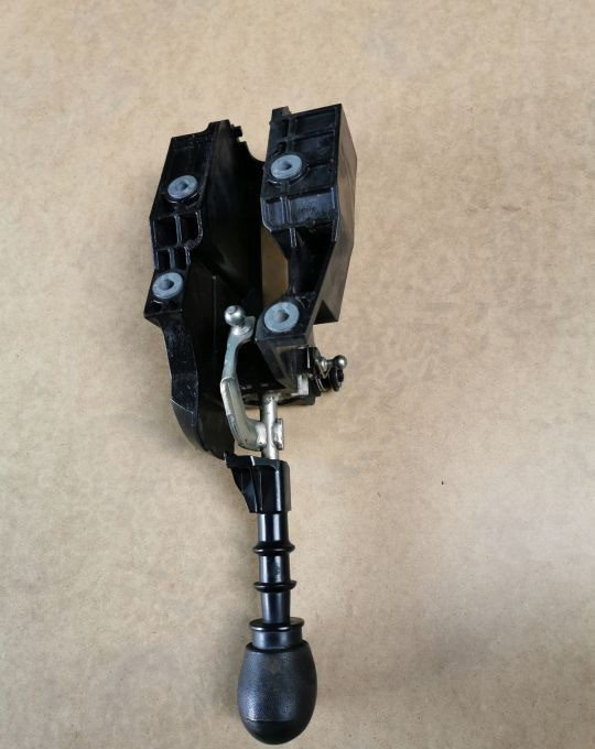 LEWAREK BIEGÓW WYBIERAK IVECO DAILY 6B. - Palanca de cambio para Furgoneta: foto 3 LEWAREK BIEGÓW WYBIERAK IVECO DAILY 6B. - Palanca de cambio para Furgoneta: foto 3