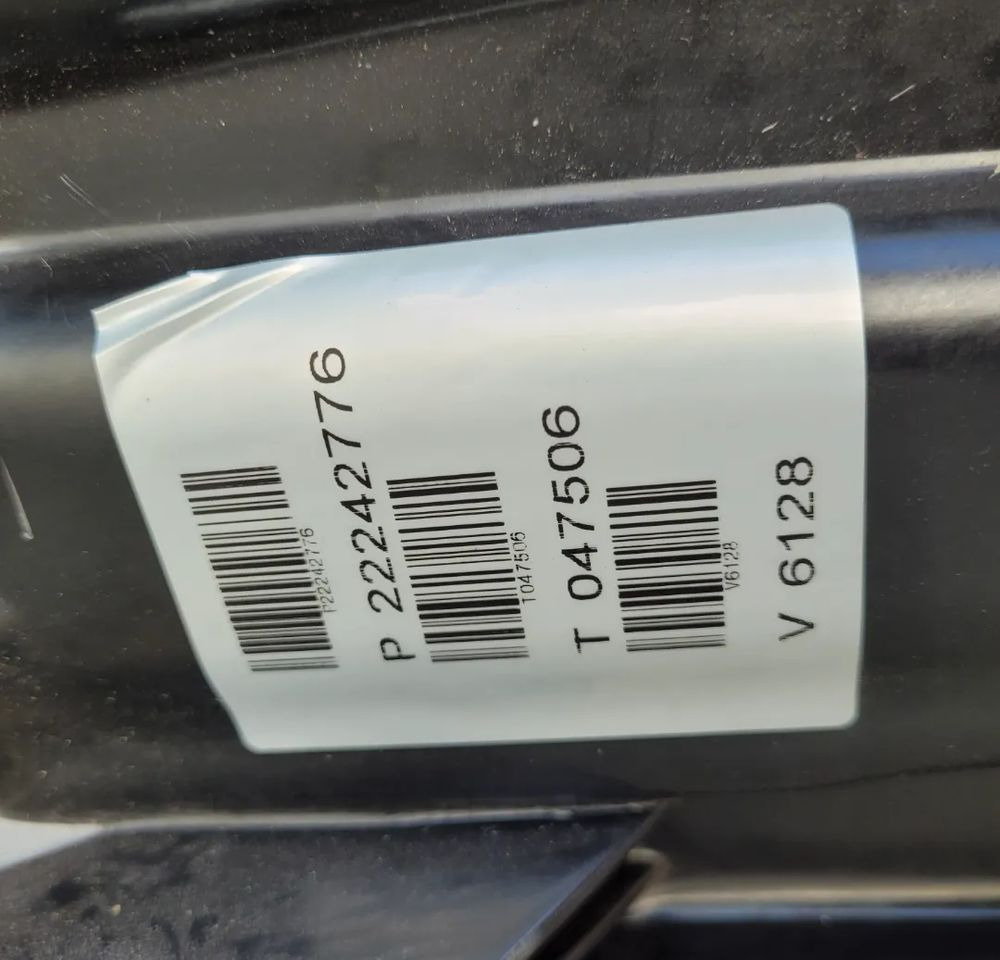 MISKA OLEJOWA RENAULT RANGE T 22242776 - Motor para Camión: foto 4 MISKA OLEJOWA RENAULT RANGE T 22242776 - Motor para Camión: foto 4