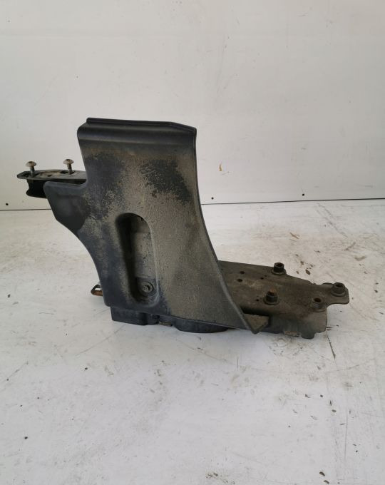 MOCOWANIE STOPNICA DOLE MERCEDES ACTROS MP4 LEWE - Peldaño para Camión: foto 2 MOCOWANIE STOPNICA DOLE MERCEDES ACTROS MP4 LEWE - Peldaño para Camión: foto 2