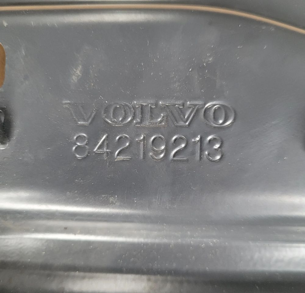 MOCOWANIE WSPORNIK VOLVO FH5 RH/LH 84219217 /84219213 ORYGINAŁ CHWALIM116 - Carrocería y exterior para Camión: foto 5 MOCOWANIE WSPORNIK VOLVO FH5 RH/LH 84219217 /84219213 ORYGINAŁ CHWALIM116 - Carrocería y exterior para Camión: foto 5