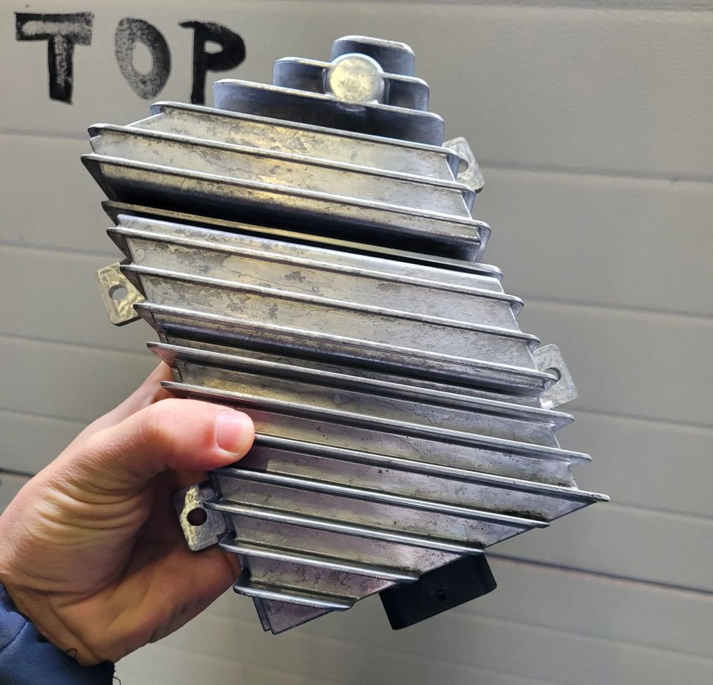 MODUL KOMPUTER DAF XF 2381031 - Unidad de control para Camión: foto 1 MODUL KOMPUTER DAF XF 2381031 - Unidad de control para Camión: foto 1