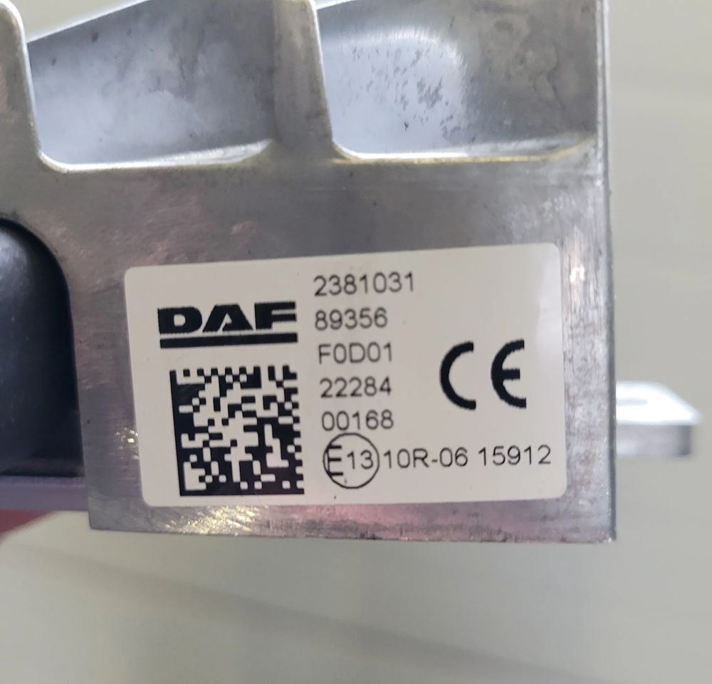 MODUL KOMPUTER DAF XF 2381031 - Unidad de control para Camión: foto 2 MODUL KOMPUTER DAF XF 2381031 - Unidad de control para Camión: foto 2