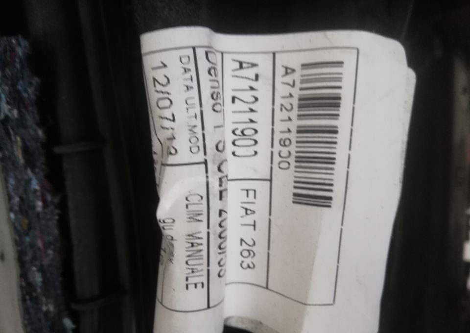 NAGRZEWNICA FIAT DOBLO, COMBO 5Z3200000 - Calefacción/ Ventilación para Furgoneta: foto 2 NAGRZEWNICA FIAT DOBLO, COMBO 5Z3200000 - Calefacción/ Ventilación para Furgoneta: foto 2