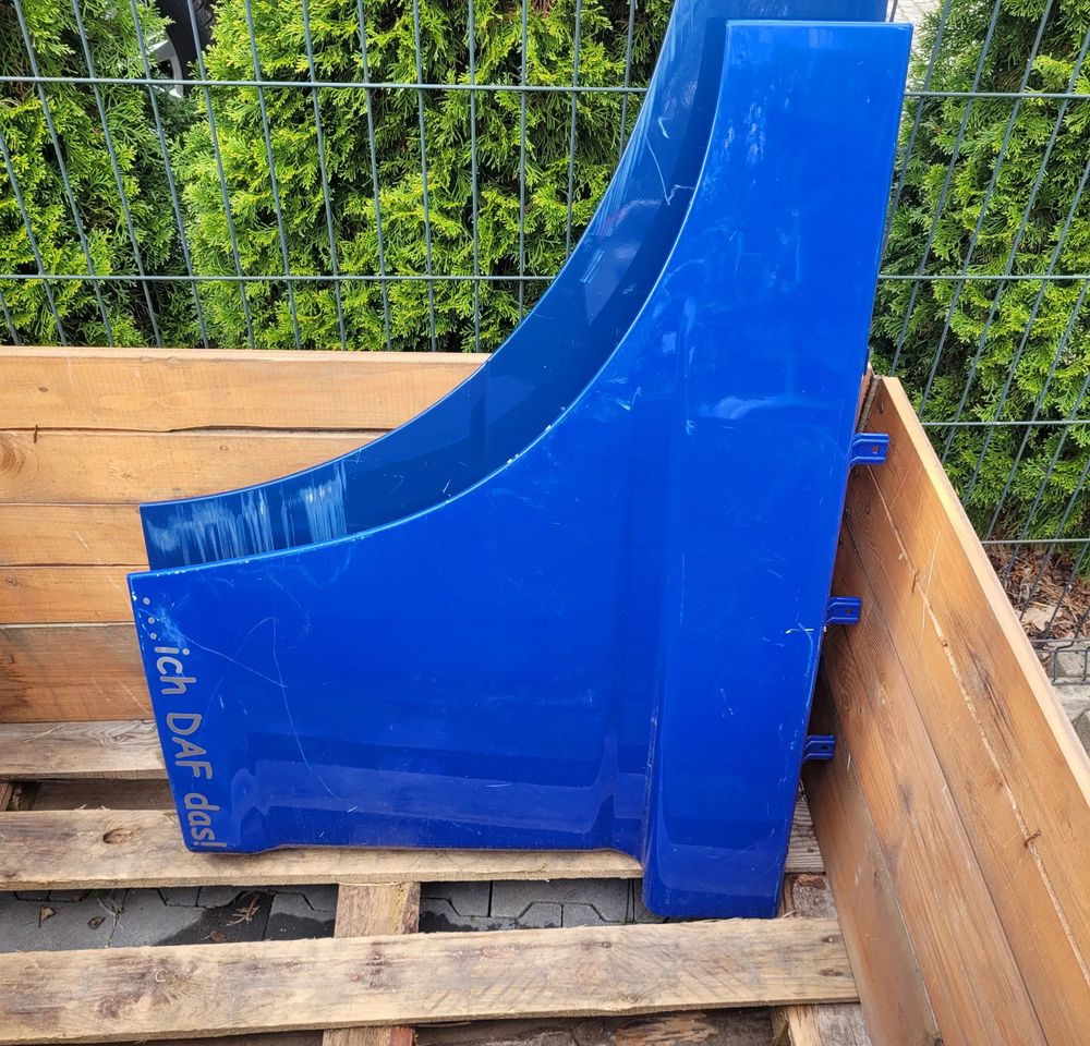 PRZEDŁUŻENIE DRZWI DAF XF 105 ORYGINAŁ RH CHWALIM116 - Puerta y piezas para Camión: foto 3 PRZEDŁUŻENIE DRZWI DAF XF 105 ORYGINAŁ RH CHWALIM116 - Puerta y piezas para Camión: foto 3