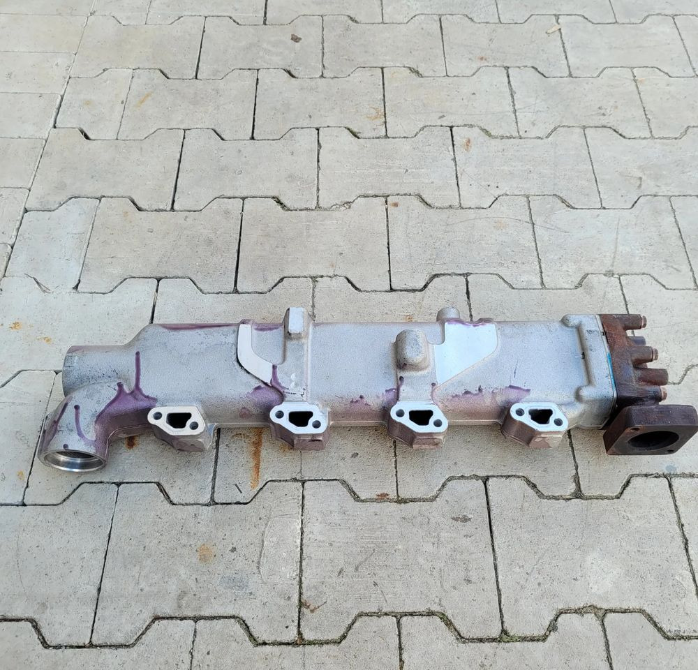 RECYLKULATOR MAN TGL TGM 51.08151-0154 - Silenciador/ Sistema de escape: foto 2 RECYLKULATOR MAN TGL TGM 51.08151-0154 - Silenciador/ Sistema de escape: foto 2