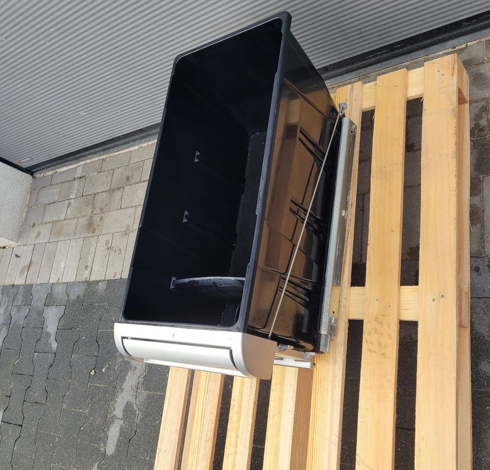 SCHOWEK BOX DAF XF 106 LIFT ORYGINAŁ CHWALIM116 - Cabina e interior para Camión: foto 2 SCHOWEK BOX DAF XF 106 LIFT ORYGINAŁ CHWALIM116 - Cabina e interior para Camión: foto 2