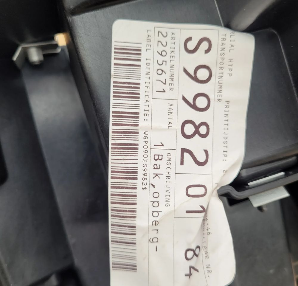 SCHOWEK DESKI ROZDZIELCZEJ DAF XG XD NM 2295671 CHWALIM116 - Cabina e interior para Camión: foto 3 SCHOWEK DESKI ROZDZIELCZEJ DAF XG XD NM 2295671 CHWALIM116 - Cabina e interior para Camión: foto 3