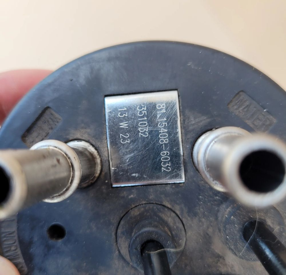 SMOK AD BLUE MAN TGX TGS MAN 81.15408-6032 - Procesamiento de combustible: foto 2 SMOK AD BLUE MAN TGX TGS MAN 81.15408-6032 - Procesamiento de combustible: foto 2