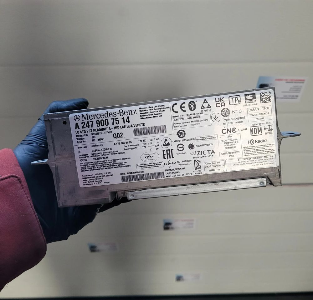 STEROWNIK KOMPUTER MERCEDES A2479007514 - Sistema eléctrico para Camión: foto 1 STEROWNIK KOMPUTER MERCEDES A2479007514 - Sistema eléctrico para Camión: foto 1