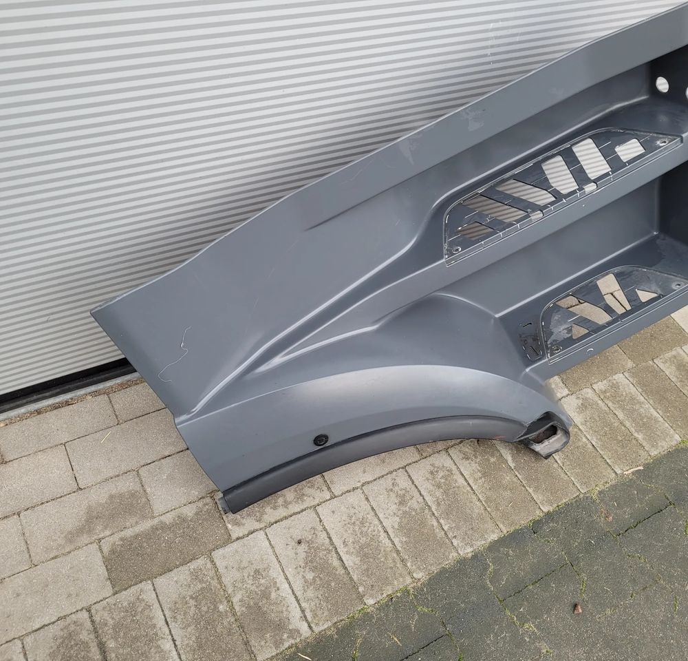 STOPNICA MERCEDES ACTROS MP4 ORYGINAŁ PRAWA CHWALIM116 - Peldaño para Camión: foto 2 STOPNICA MERCEDES ACTROS MP4 ORYGINAŁ PRAWA CHWALIM116 - Peldaño para Camión: foto 2