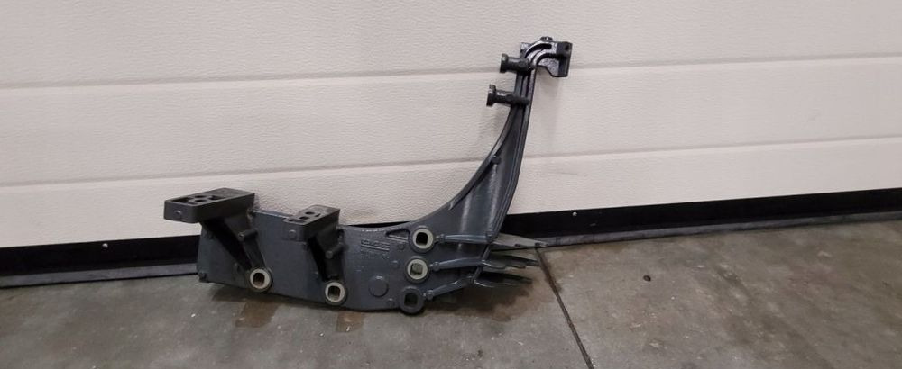 WSPORNIK MOCOWANIE DAF XF 106 2035146 RH ORYGINAŁ - Carrocería y exterior para Camión: foto 1 WSPORNIK MOCOWANIE DAF XF 106 2035146 RH ORYGINAŁ - Carrocería y exterior para Camión: foto 1