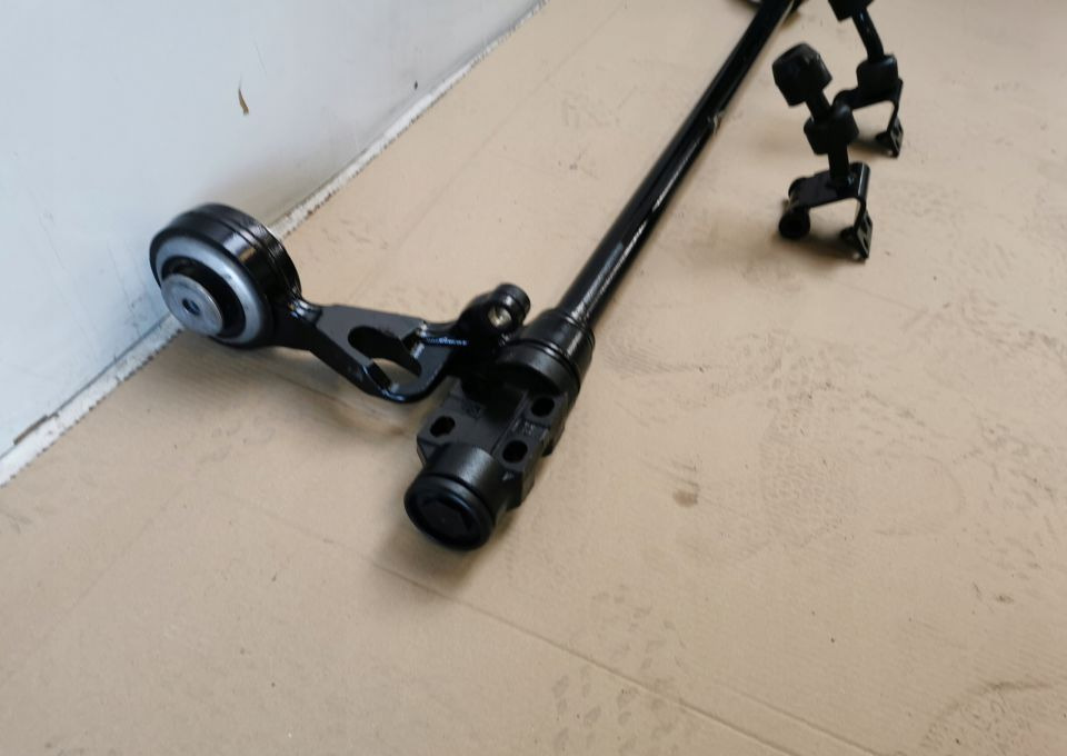 WYWROT KABINY VOLVO FH4 ORYGINAŁ - Suspensión de cabina para Camión: foto 4 WYWROT KABINY VOLVO FH4 ORYGINAŁ - Suspensión de cabina para Camión: foto 4