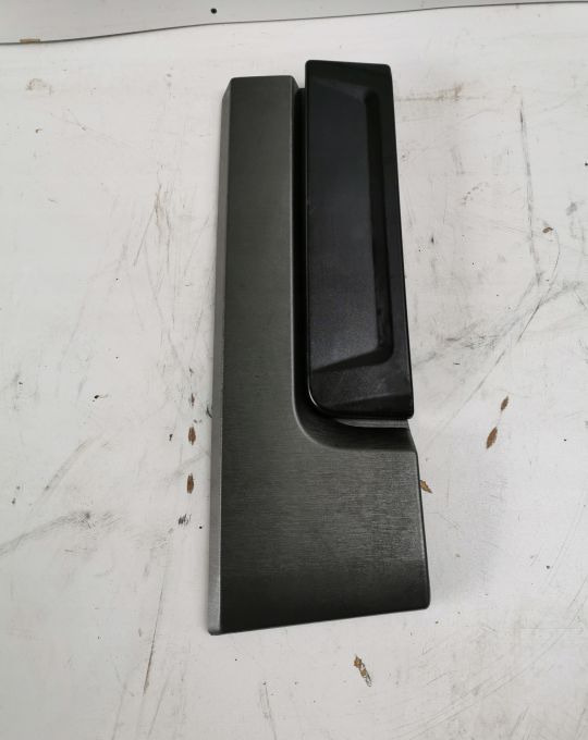 ZAŚLEPKA MASKOWNICA GRILLA RANGE T GAMA ORYGINAŁ - Aerodinámica/ Spoiler para Camión: foto 1 ZAŚLEPKA MASKOWNICA GRILLA RANGE T GAMA ORYGINAŁ - Aerodinámica/ Spoiler para Camión: foto 1