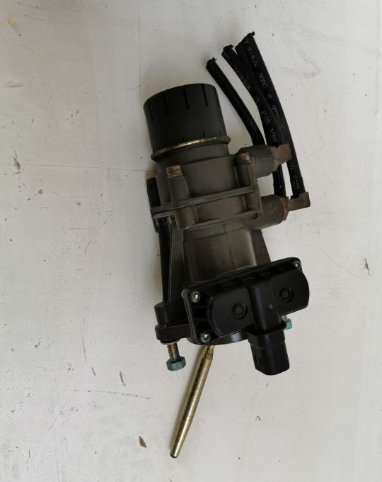 ZAWÓR GŁÓWNY HAMULCA MAN TGX TGS E6 81. 52130-6298 - Válvula de freno para Camión: foto 3 ZAWÓR GŁÓWNY HAMULCA MAN TGX TGS E6 81. 52130-6298 - Válvula de freno para Camión: foto 3