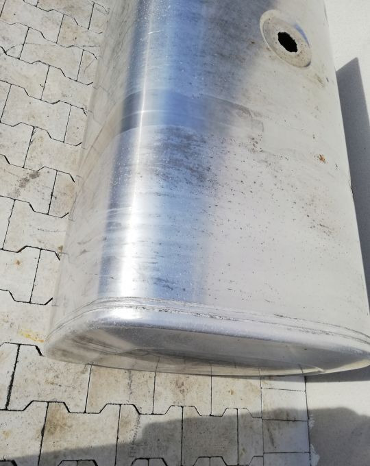 ZBIORNIK PALIWA VOLVO FH 4 RENAULT PREMIUM MAGNUM - Depósito de combustible para Camión: foto 3 ZBIORNIK PALIWA VOLVO FH 4 RENAULT PREMIUM MAGNUM - Depósito de combustible para Camión: foto 3