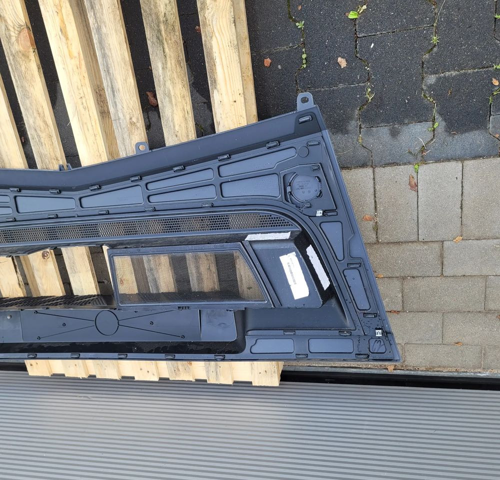 ZDERZAK MERCDESES ACTROS MP4 MP5 ORYGINAŁ CHWALIM116 - Parachoques para Camión: foto 4 ZDERZAK MERCDESES ACTROS MP4 MP5 ORYGINAŁ CHWALIM116 - Parachoques para Camión: foto 4