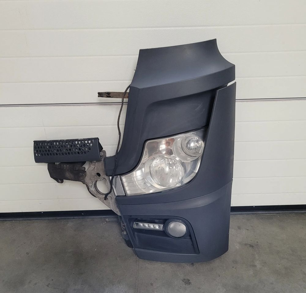 ZDERZAK MERCEDES ACTROS MP4 LEWY - Parachoques para Camión: foto 1 ZDERZAK MERCEDES ACTROS MP4 LEWY - Parachoques para Camión: foto 1