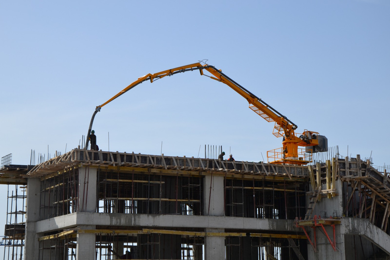 ATABEY M24 - Bomba de hormigon estacionaria: foto 4 ATABEY M24 - Bomba de hormigon estacionaria: foto 4