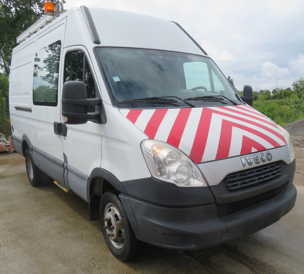 Iveco Daily 50C15 - Furgón: foto 1 Iveco Daily 50C15 - Furgón: foto 1