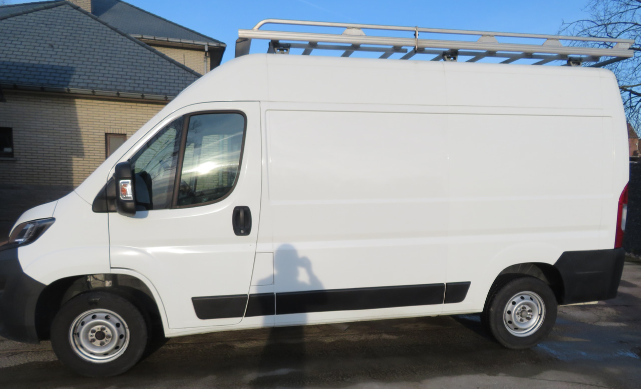 Peugeot Boxer 2.0 Blue HDI - Furgón: foto 4 Peugeot Boxer 2.0 Blue HDI - Furgón: foto 4