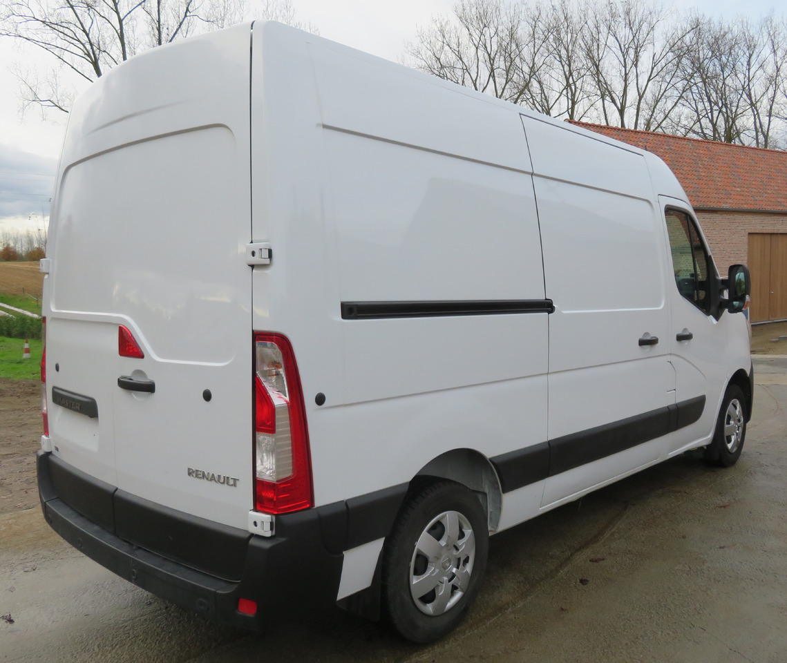 Furgón Renault Master 2.3dci - L2H2: foto 7