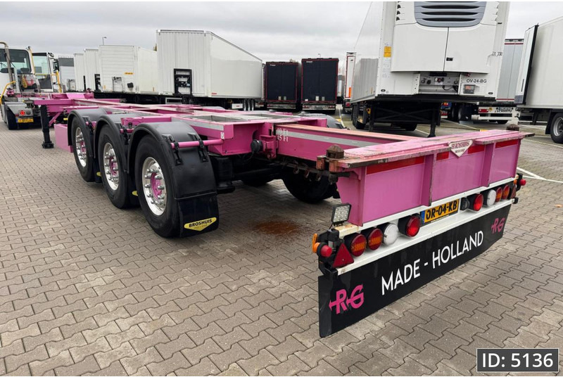 Broshuis 3UCC-39/45 Multi / 2x Extandable / 2x Lift Axle - Semirremolque portacontenedore/ Intercambiable: foto 3 Broshuis 3UCC-39/45 Multi / 2x Extandable / 2x Lift Axle - Semirremolque portacontenedore/ Intercambiable: foto 3