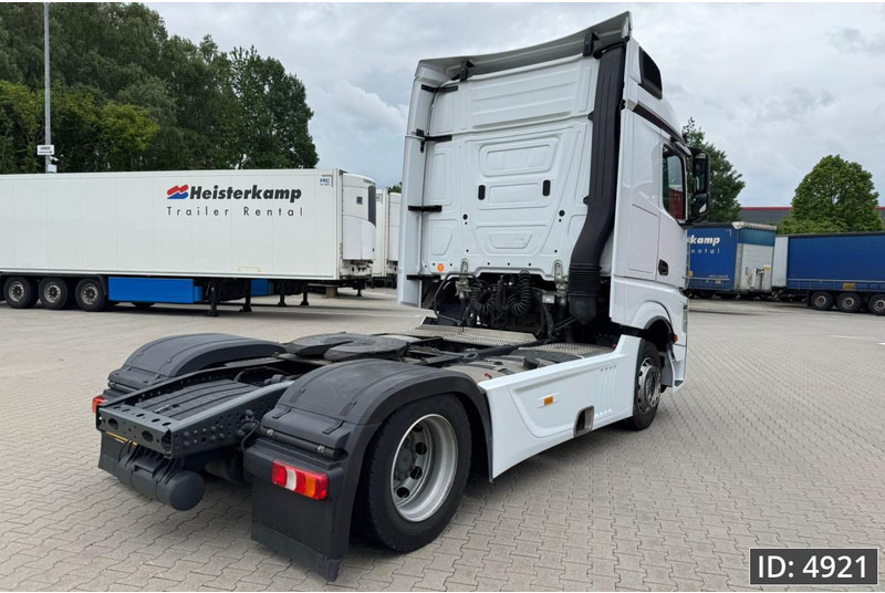 Mercedes-Benz Actros 1845 StreamSpace, Euro 6, / 2x Tank / More units available - Cabeza tractora: foto 3 Mercedes-Benz Actros 1845 StreamSpace, Euro 6, / 2x Tank / More units available - Cabeza tractora: foto 3