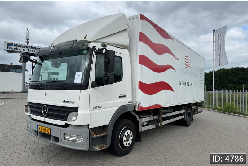 Mercedes-Benz Atego 1318 Day Cab, Euro 5, BDF / EPS automatic / DHOLLANDIA 2000KG - Camión portacontenedore/ Intercambiable: foto 1 Mercedes-Benz Atego 1318 Day Cab, Euro 5, BDF / EPS automatic / DHOLLANDIA 2000KG - Camión portacontenedore/ Intercambiable: foto 1