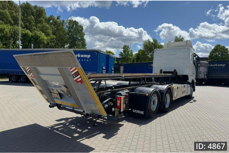 Volvo FH 500 Globetrotter, Euro 6, / 6x2 / Hydraulic body / frame 7.4 m / Tail lift - Camión portacontenedore/ Intercambiable: foto 3 Volvo FH 500 Globetrotter, Euro 6, / 6x2 / Hydraulic body / frame 7.4 m / Tail lift - Camión portacontenedore/ Intercambiable: foto 3