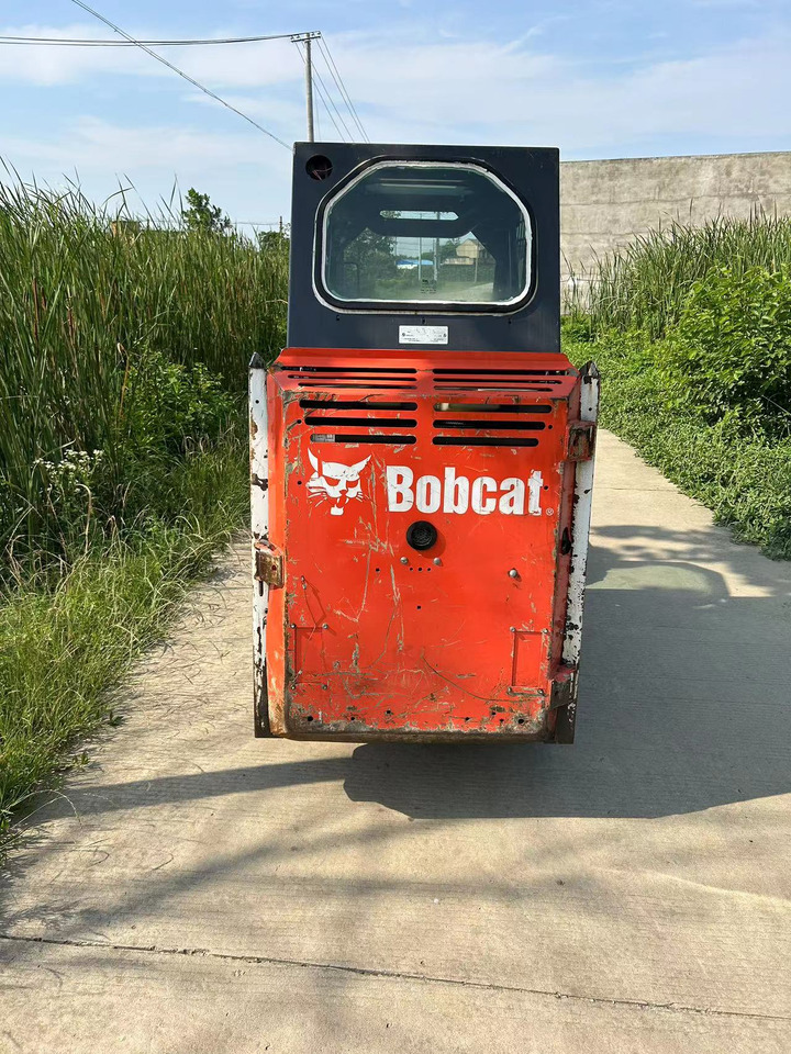 BOBCAT S70 Sliding Sweeper Click for Discount - Minicargadora: foto 5 BOBCAT S70 Sliding Sweeper Click for Discount - Minicargadora: foto 5