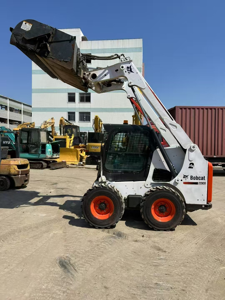 BOBCAT Skid Steer Loader S630 Good Condition - Minicargadora: foto 1 BOBCAT Skid Steer Loader S630 Good Condition - Minicargadora: foto 1
