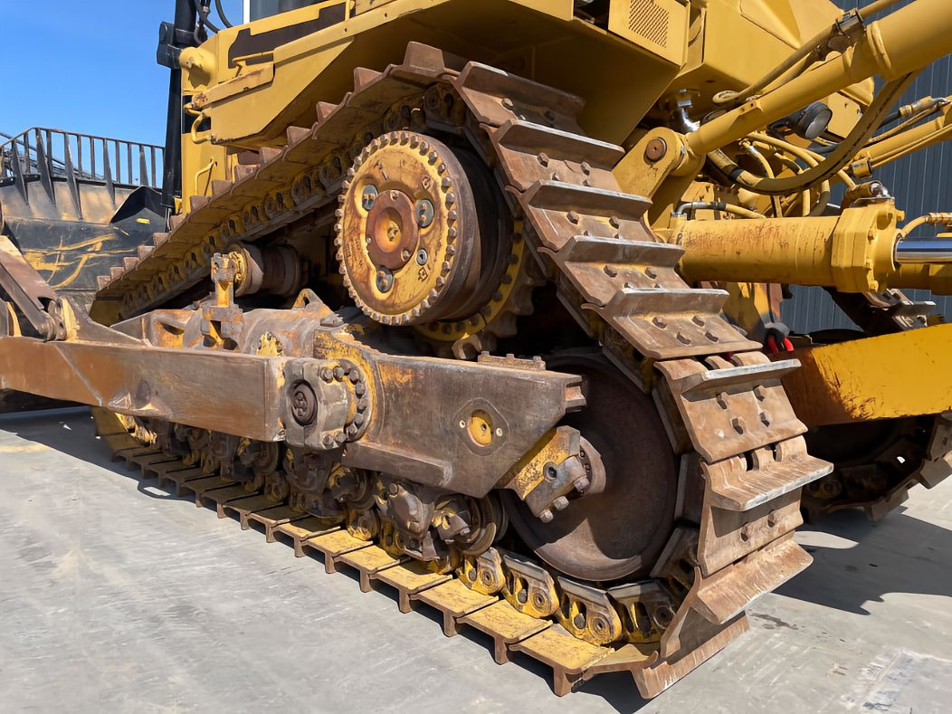 CAT Bulldozer D9R Click for Discount - Bulldozer: foto 4 CAT Bulldozer D9R Click for Discount - Bulldozer: foto 4