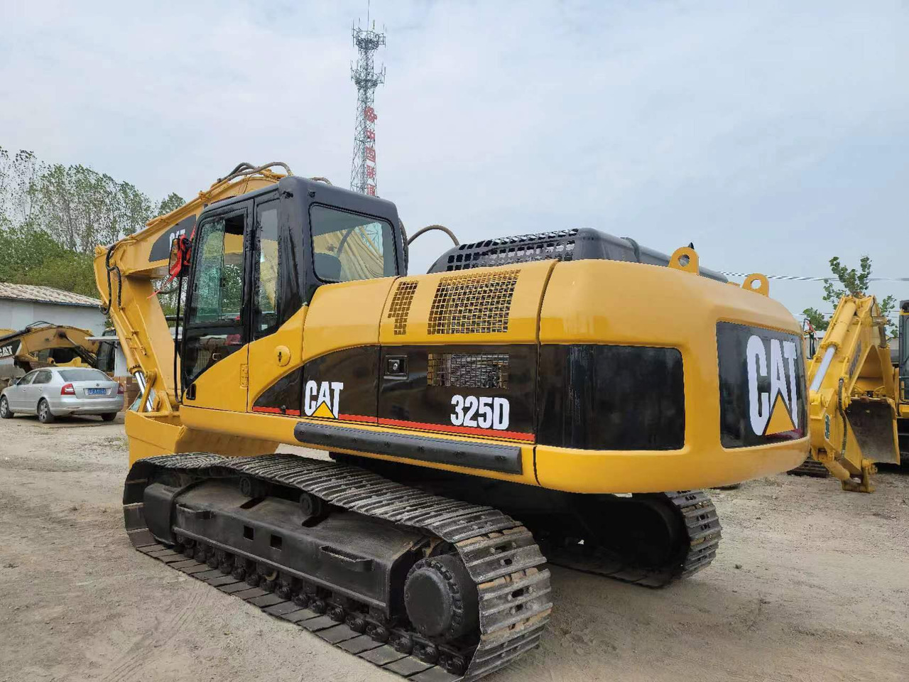 CATERPILLAR 325D - Excavadora de cadenas: foto 3 CATERPILLAR 325D - Excavadora de cadenas: foto 3