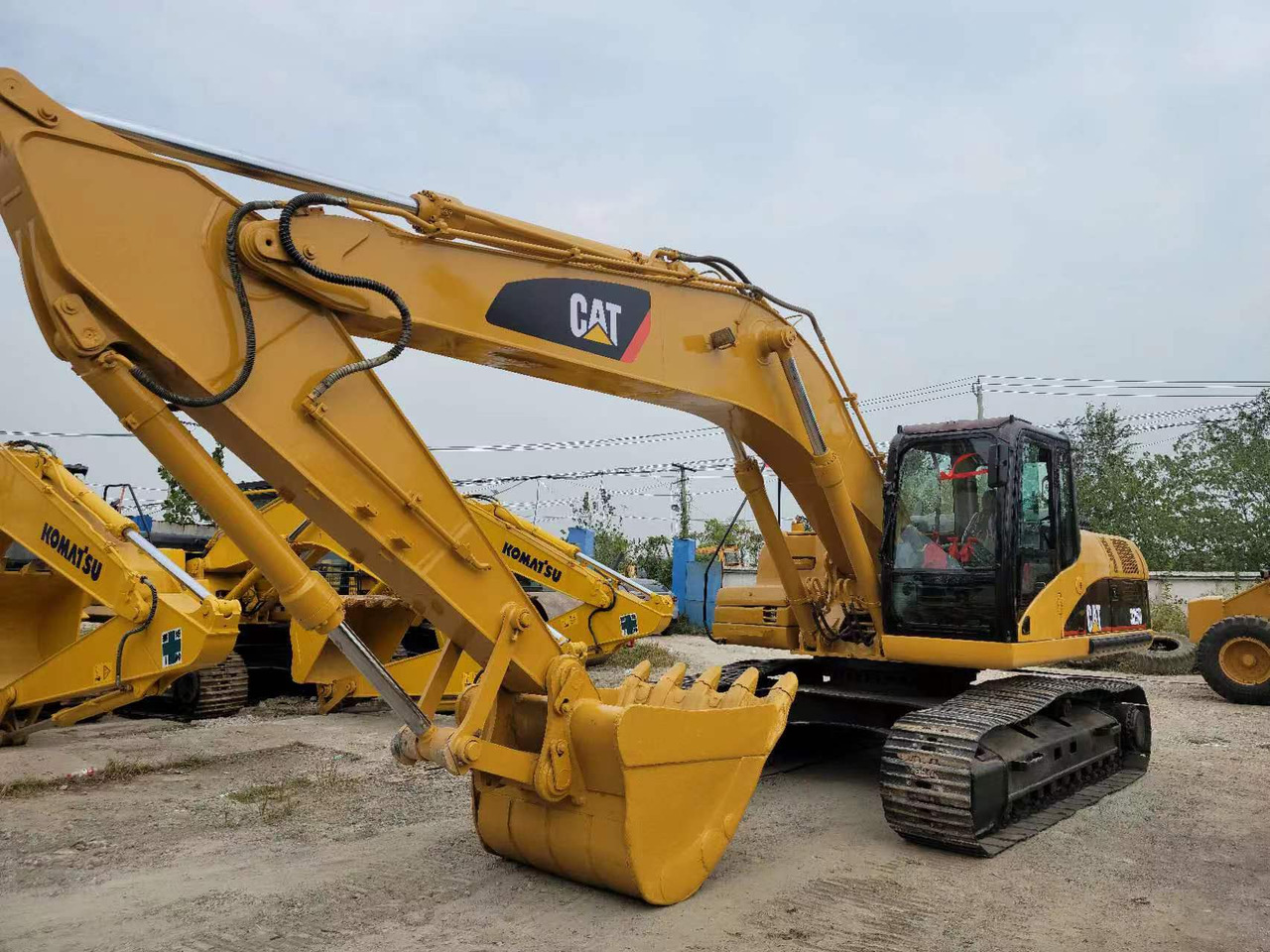 CATERPILLAR 325D - Excavadora de cadenas: foto 4 CATERPILLAR 325D - Excavadora de cadenas: foto 4