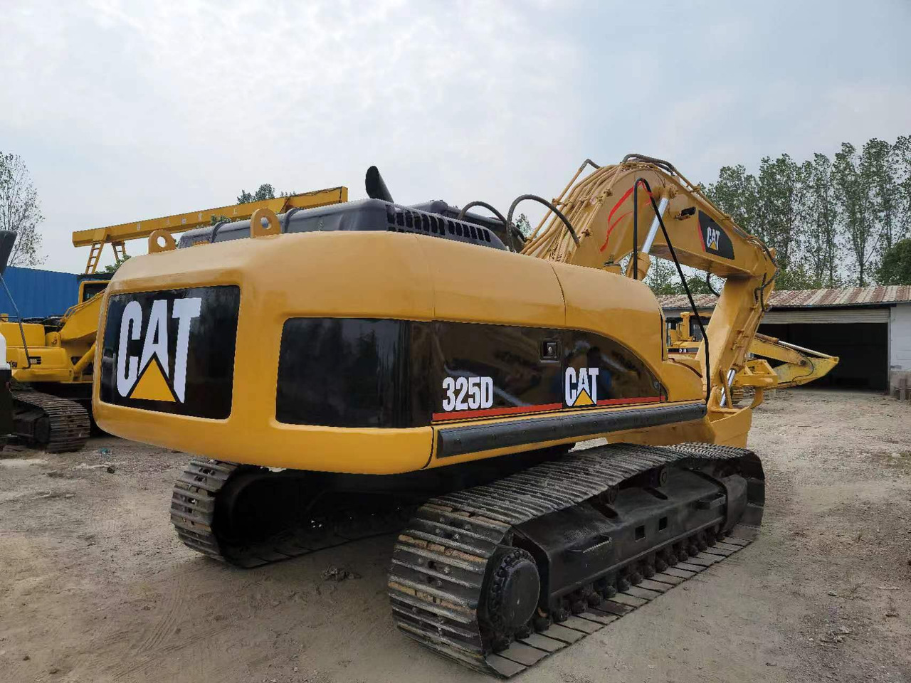CATERPILLAR 325D - Excavadora de cadenas: foto 2 CATERPILLAR 325D - Excavadora de cadenas: foto 2