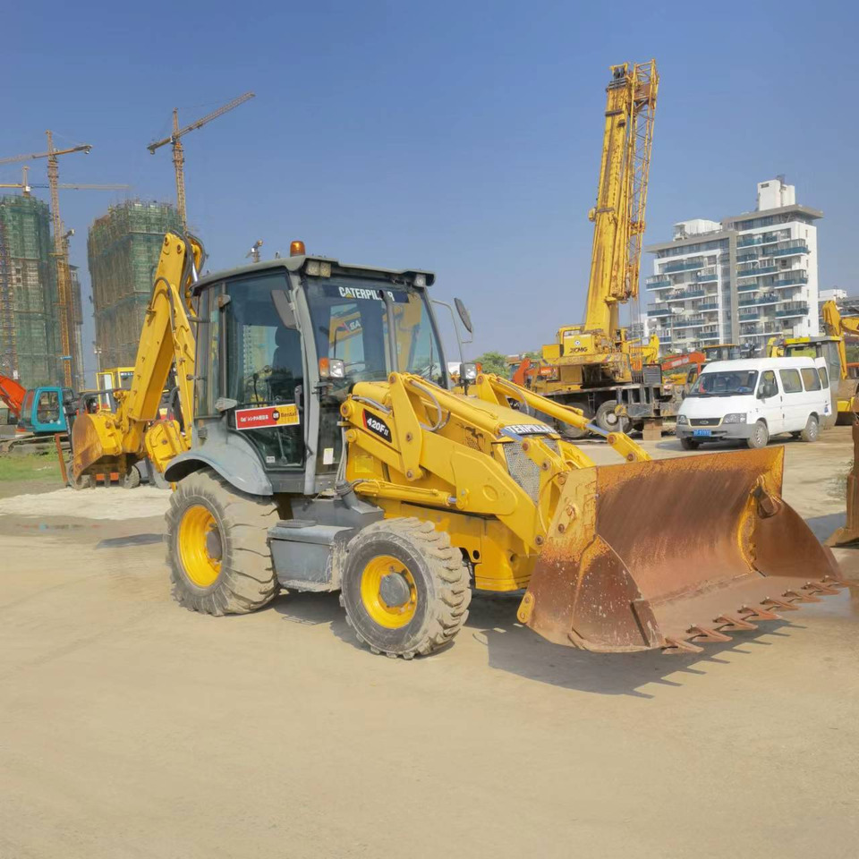 CATERPILLAR 420F - Retroexcavadora: foto 5 CATERPILLAR 420F - Retroexcavadora: foto 5