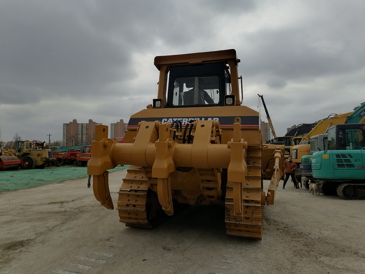 CATERPILLAR D8R Bulldozer Click for Discount - Bulldozer: foto 4 CATERPILLAR D8R Bulldozer Click for Discount - Bulldozer: foto 4