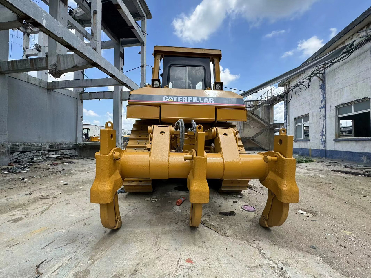 CATERPILLAR D8R Bulldozer Click for Discount - Bulldozer: foto 4 CATERPILLAR D8R Bulldozer Click for Discount - Bulldozer: foto 4
