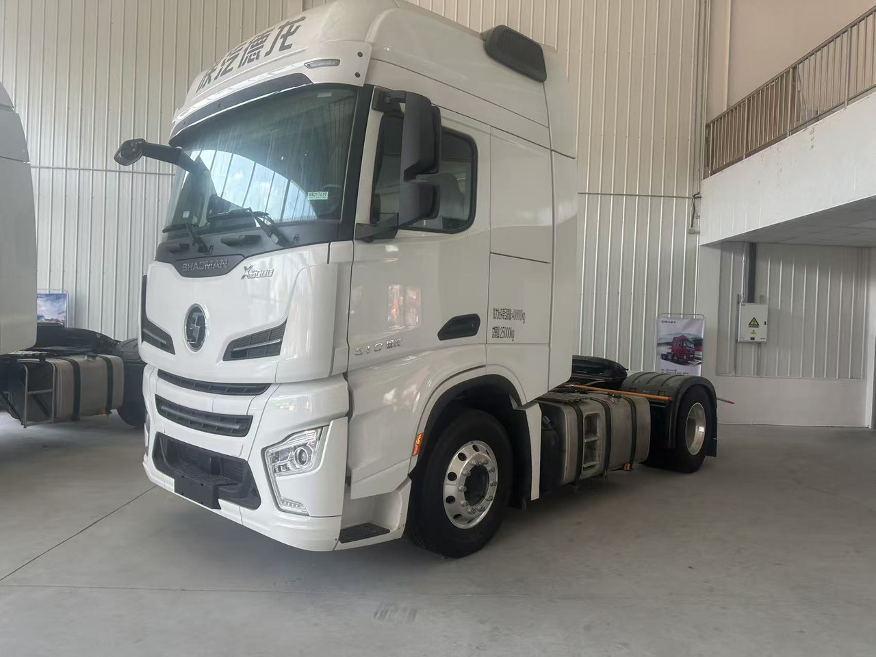 Shacman X6000 510hp Heavy Tractor Unit - Cabeza tractora: foto 2 Shacman X6000 510hp Heavy Tractor Unit - Cabeza tractora: foto 2