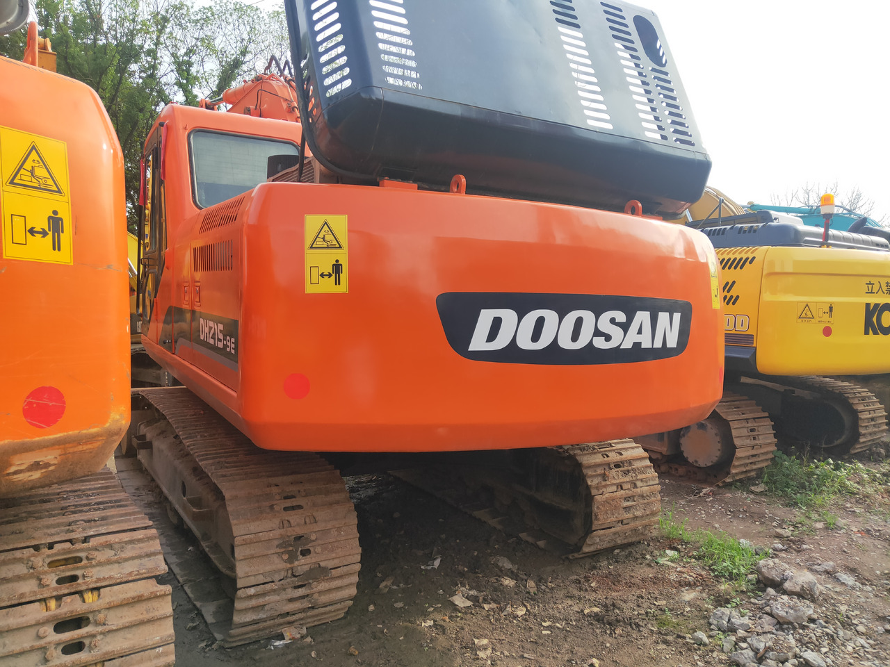 DOOSAN DH215LC-9 - Excavadora de cadenas: foto 3 DOOSAN DH215LC-9 - Excavadora de cadenas: foto 3