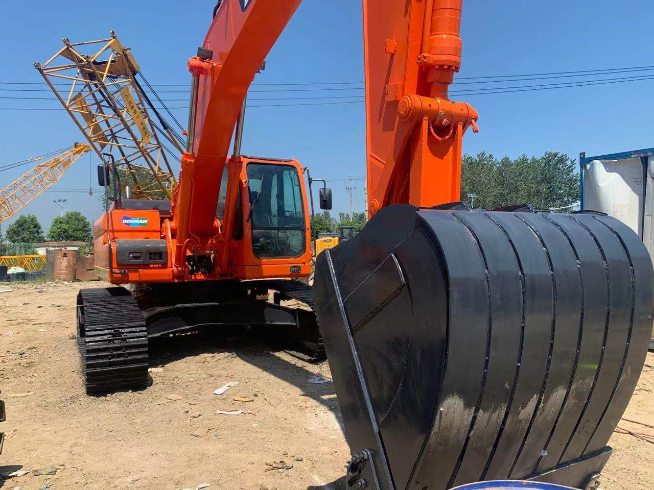 DOOSAN DX300LC - Excavadora de cadenas: foto 4 DOOSAN DX300LC - Excavadora de cadenas: foto 4