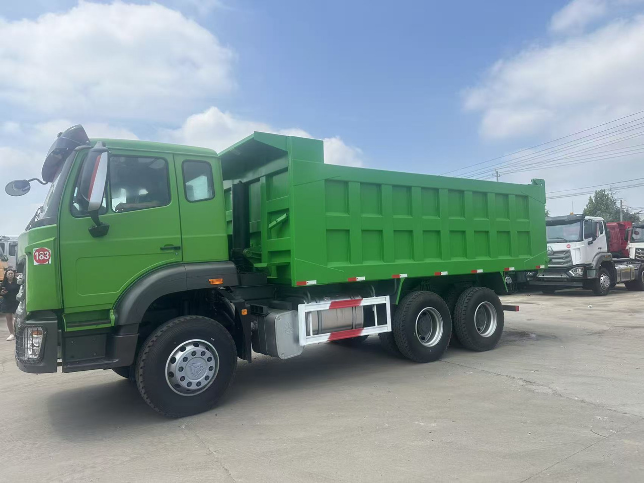 Camión volquete HOWO Haohan 6✖4 Dump Truck Green: foto 9 Camión volquete HOWO Haohan 6✖4 Dump Truck Green: foto 9