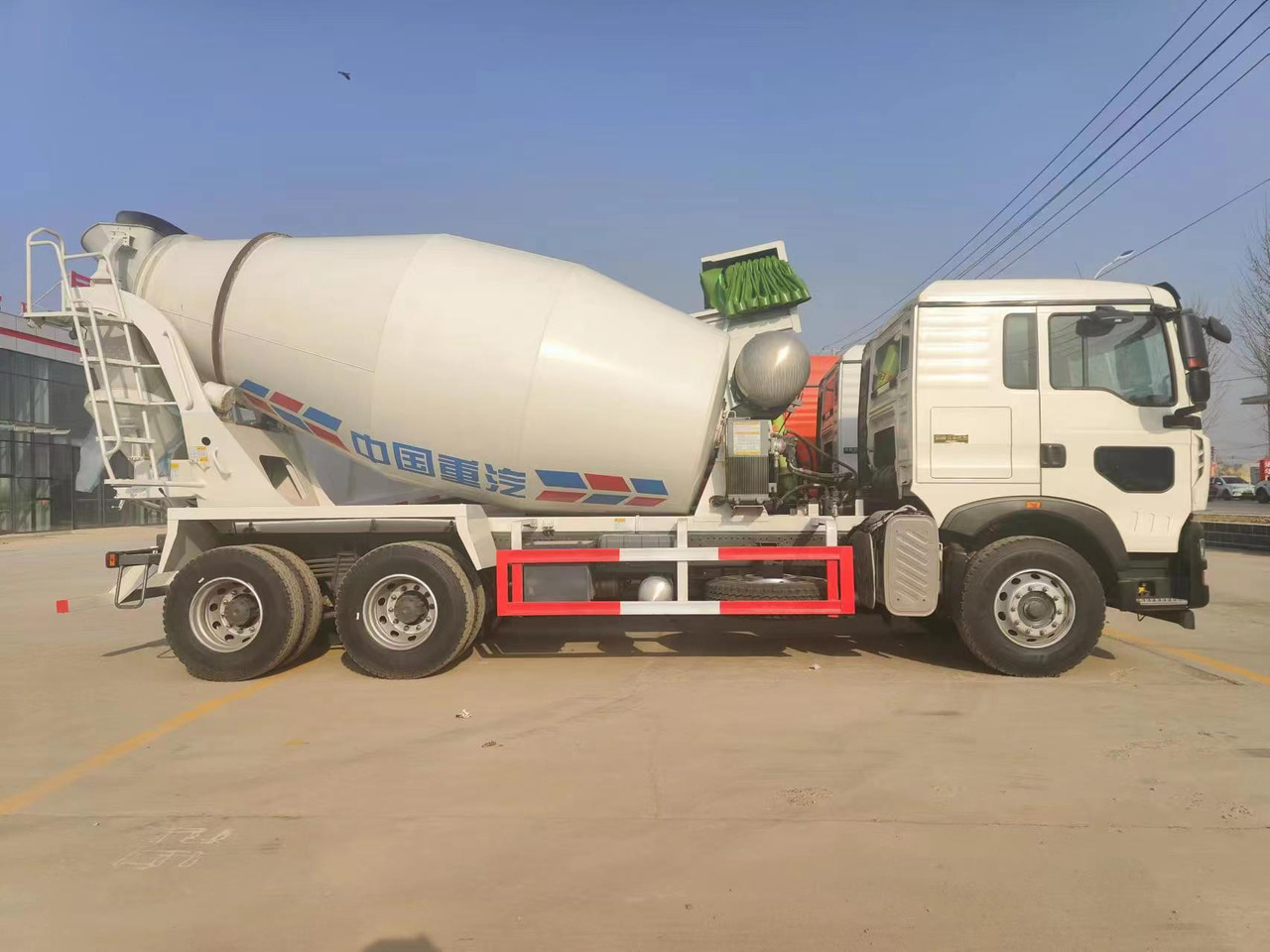 HOWO TX350 Cement Mixer Truck Click Here for Discount - Camión hormigonera: foto 5 HOWO TX350 Cement Mixer Truck Click Here for Discount - Camión hormigonera: foto 5