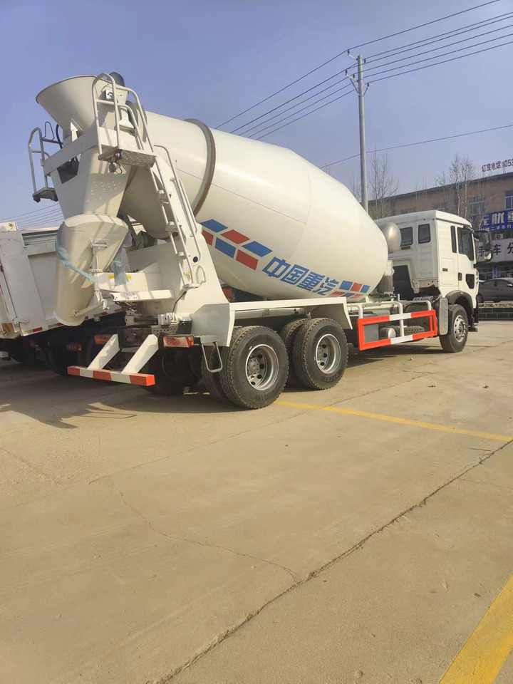 HOWO TX350 Cement Mixer Truck Click Here for Discount - Camión hormigonera: foto 4 HOWO TX350 Cement Mixer Truck Click Here for Discount - Camión hormigonera: foto 4