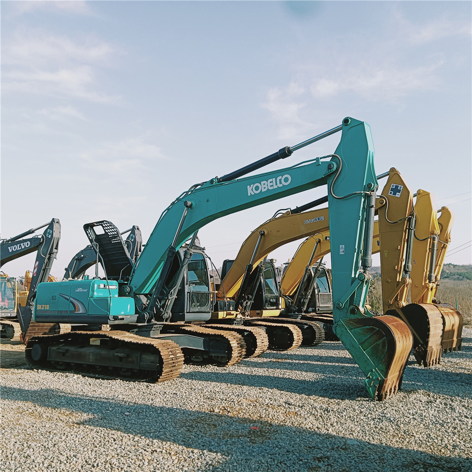 KOBELCO SK210 - Excavadora de cadenas: foto 2 KOBELCO SK210 - Excavadora de cadenas: foto 2