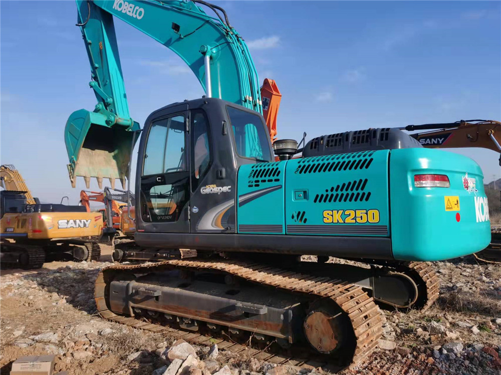 KOBELCO SK250-8 - Excavadora de cadenas: foto 1 KOBELCO SK250-8 - Excavadora de cadenas: foto 1